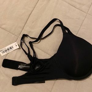Black underwire bra 32C NWT